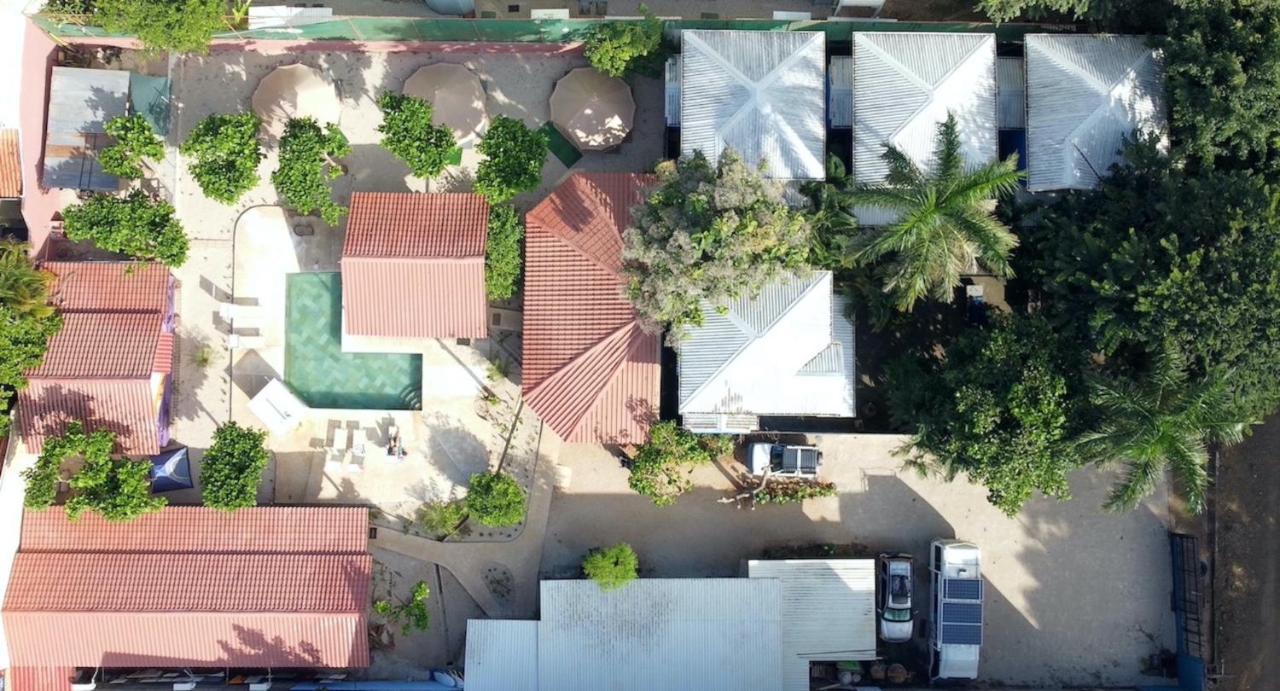Hostal Tamahostel & Glamping Tamarindo