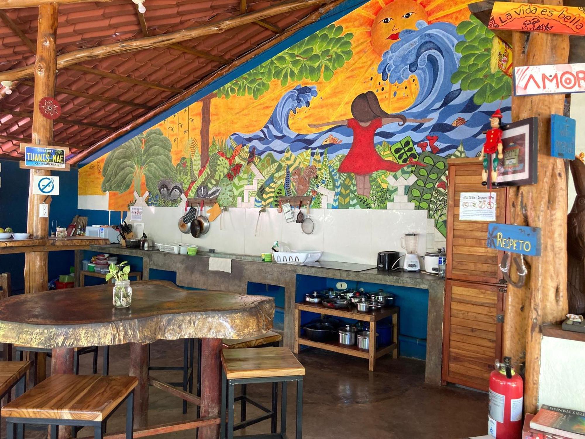 Tamahostel & Glamping Hostal Tamarindo